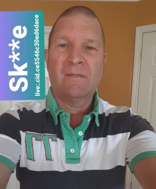 English men looking for love