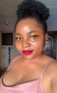 <span>Gladys, 33</span>&nbsp;<span style='width: 25px; height: 16px; float: right; background-image: url(/bitmaps/flags_small/NG.PNG)'>&nbsp;</span><br><span>Lagos, Nigeria</span>&nbsp;<input type='button' class='joinbtn' style='float: right' value='JOIN NOW' />