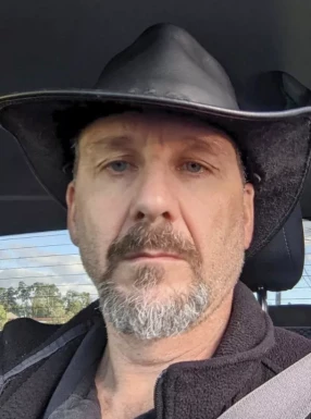 American men looking for love