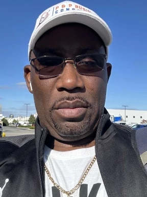 American men looking for love