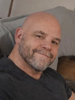 American men looking for love