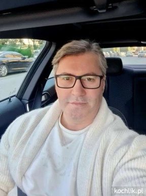 Foreign men for dating