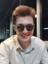 Leon, 25&nbsp;ans