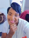 Yvonne, 32&nbsp;Jahre