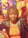 Hellen, 42&nbsp;lata