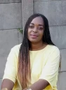 Bebee, 43&nbsp;Jahre